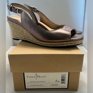 Cole Haan Adelaide Mid Wedge with Nike Air- Women Size 6 - Gun smoke Metallic